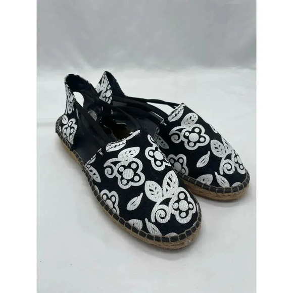 Eric Michael Black and White Floral Slip On Sling Back Espadrilles - Picture 3 of 11